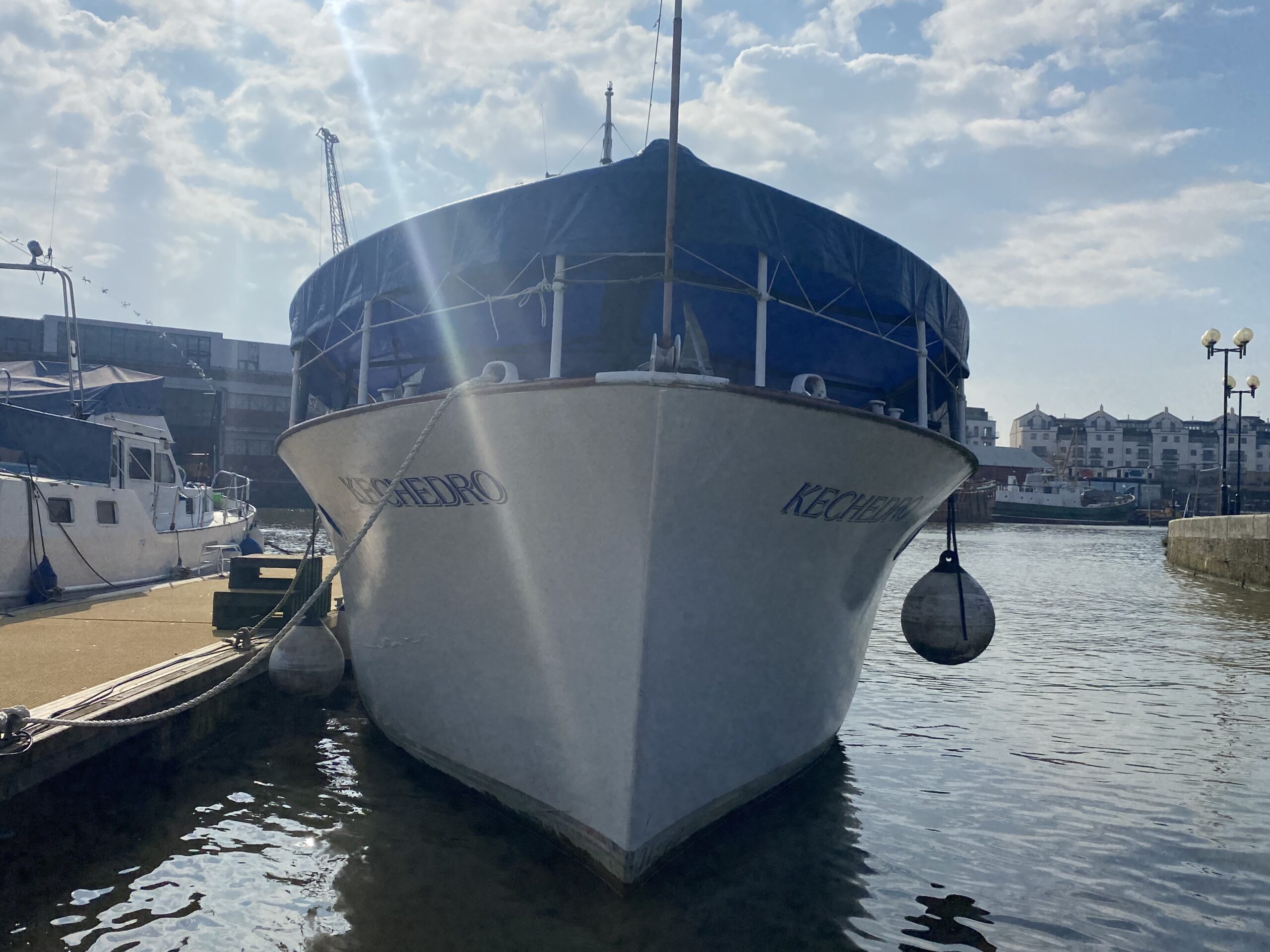 Motor Yacht ”Kechedro”