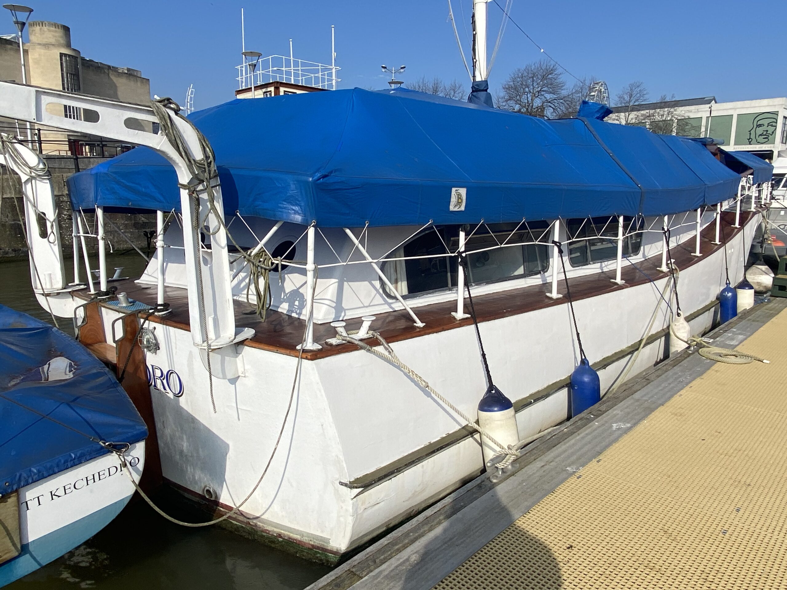 Motor Yacht ”Kechedro”