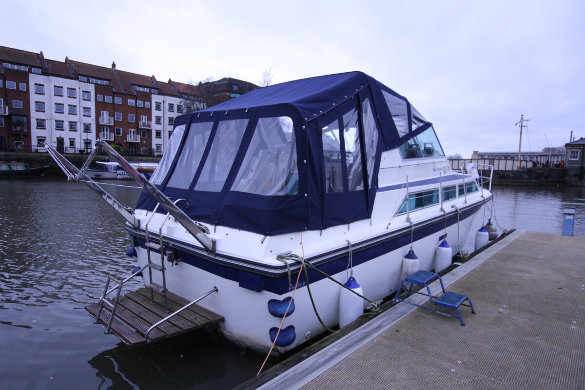 Fairline Phantom 32 – ”Blue Phoenix”