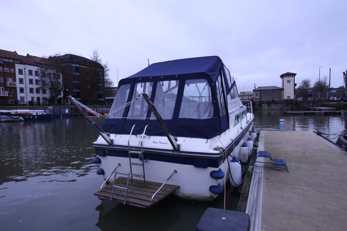 Fairline Phantom 32 – ”Blue Phoenix”